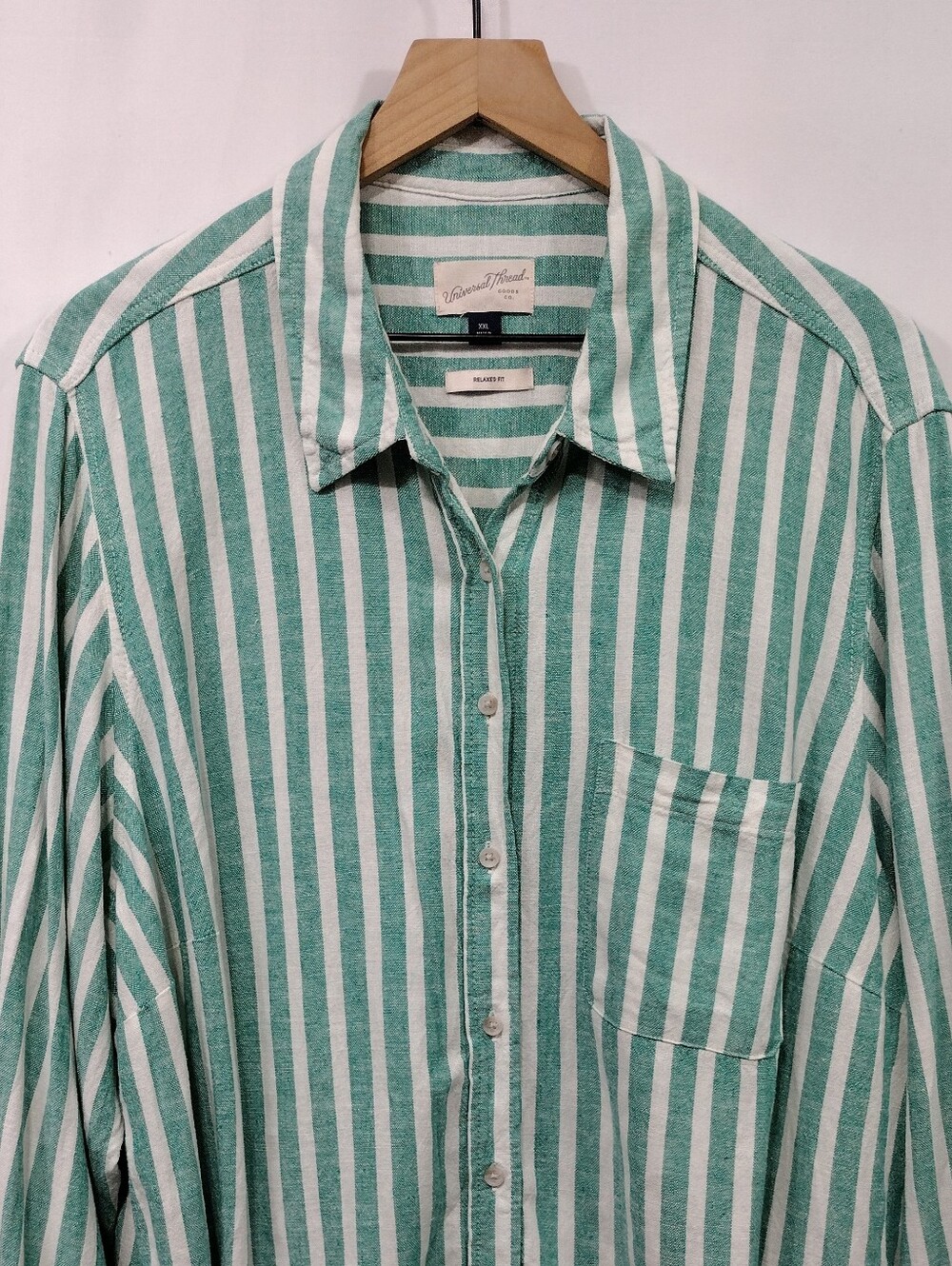Universal Thread Linen Stripe Button-Down Shirt Womens XXL Green White Office - Picture 2 of 8